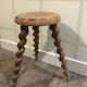 Tabouret tripode