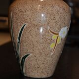 Vase signed with cloisonné flower decorations