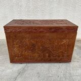 Ancien coffre en bois massif Arts indoneo