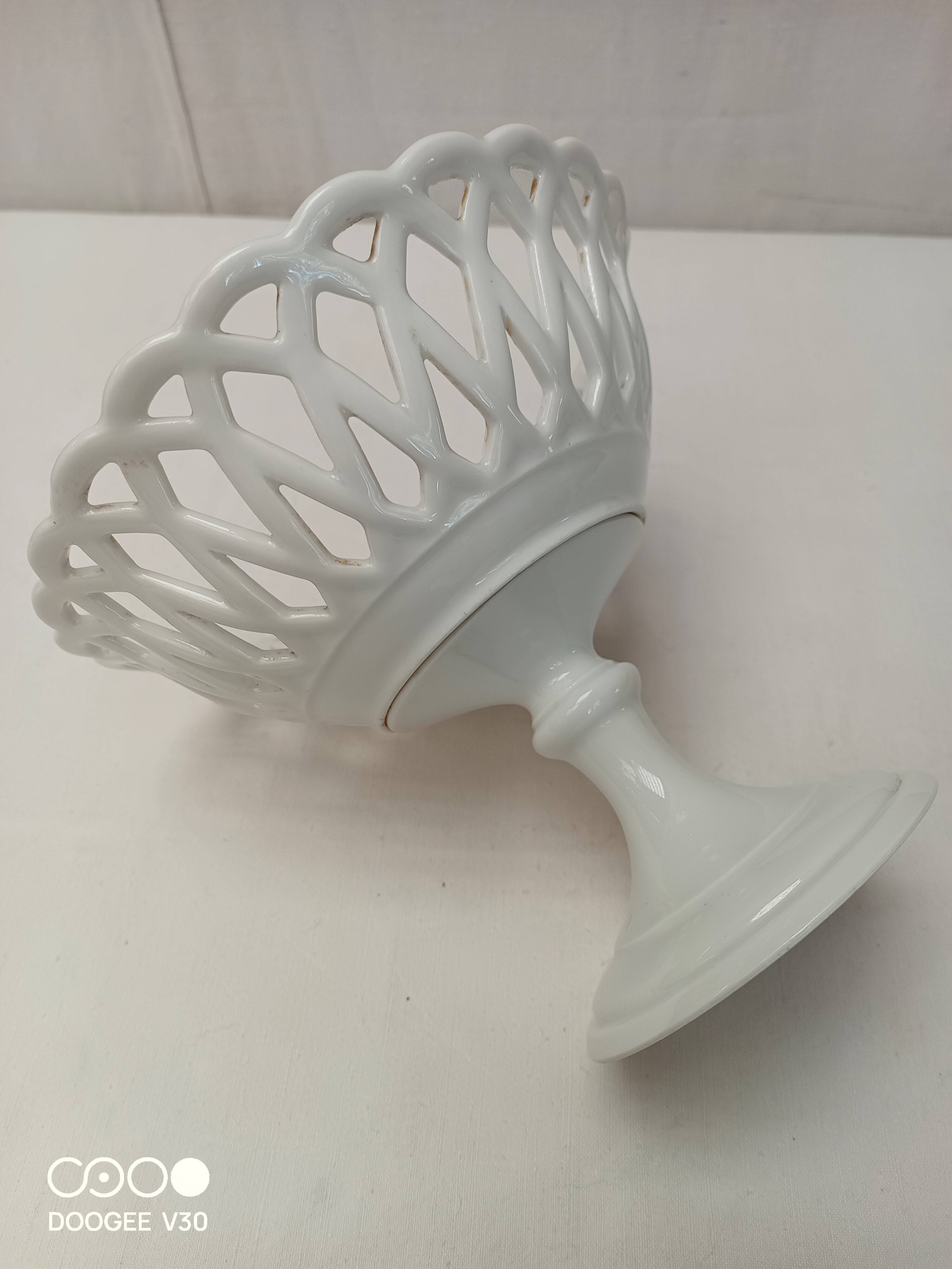 Ceramic fruit bowl basket centerpiece basket