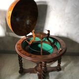 Rolling globe bar