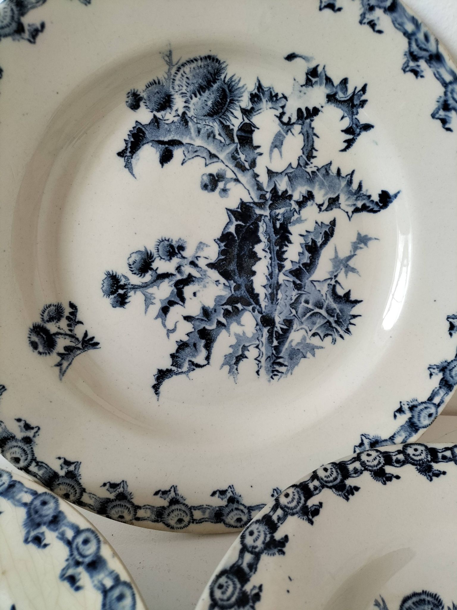 Trio of Gien soup plates – Chardon model in navy blue