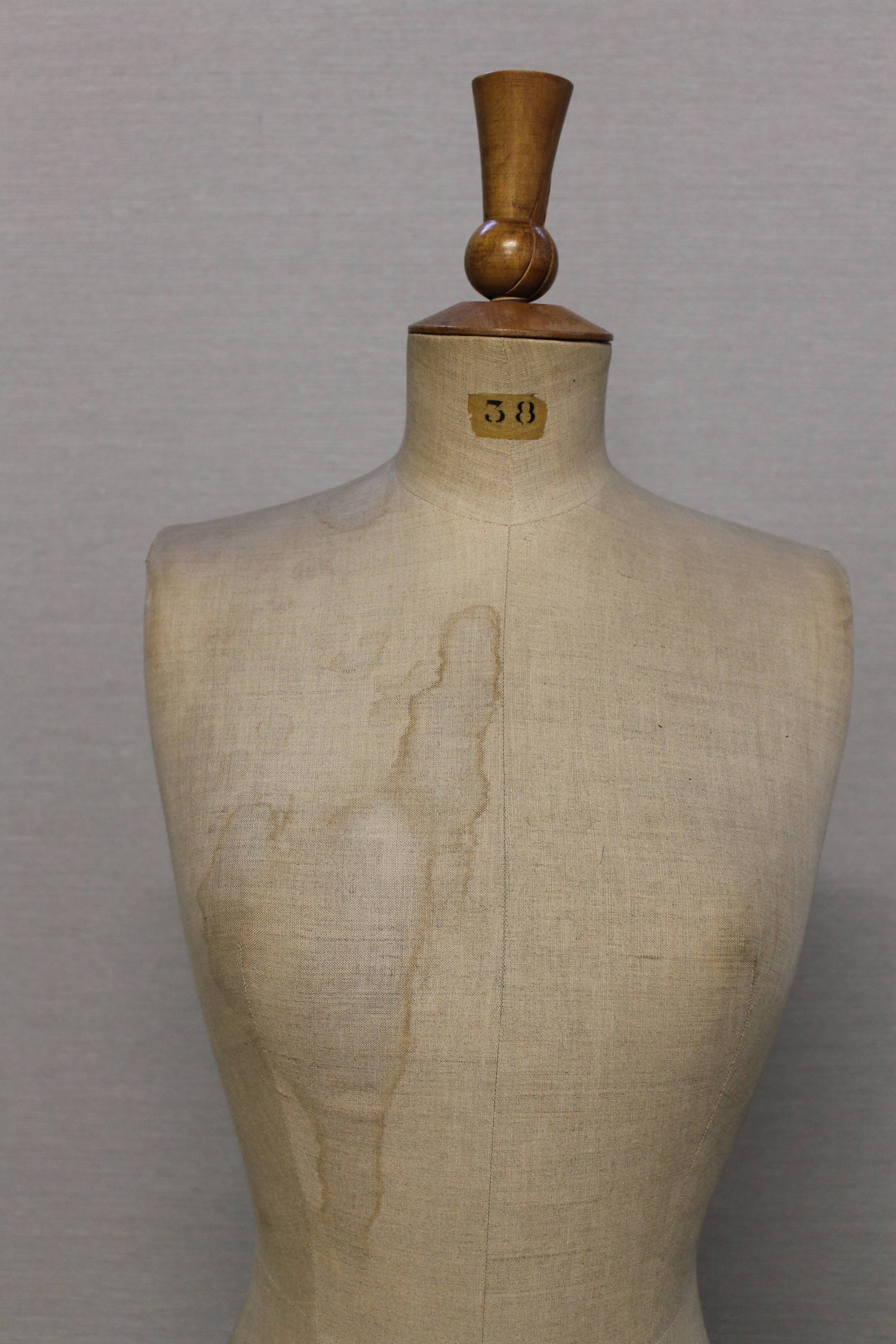 Mannequin de couture Juvenia