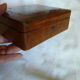 Former jewelry box box box gilded with monogrammed irons AM