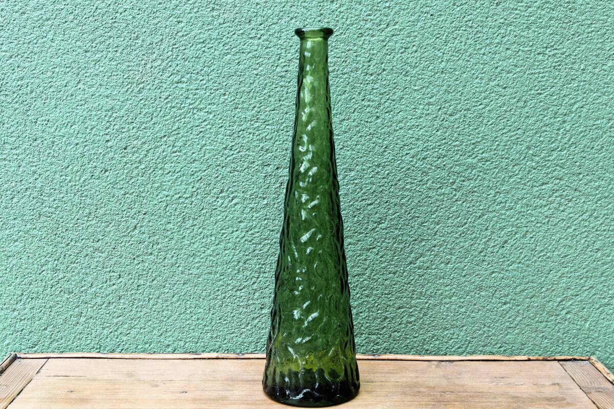 Vase haut en verre givré