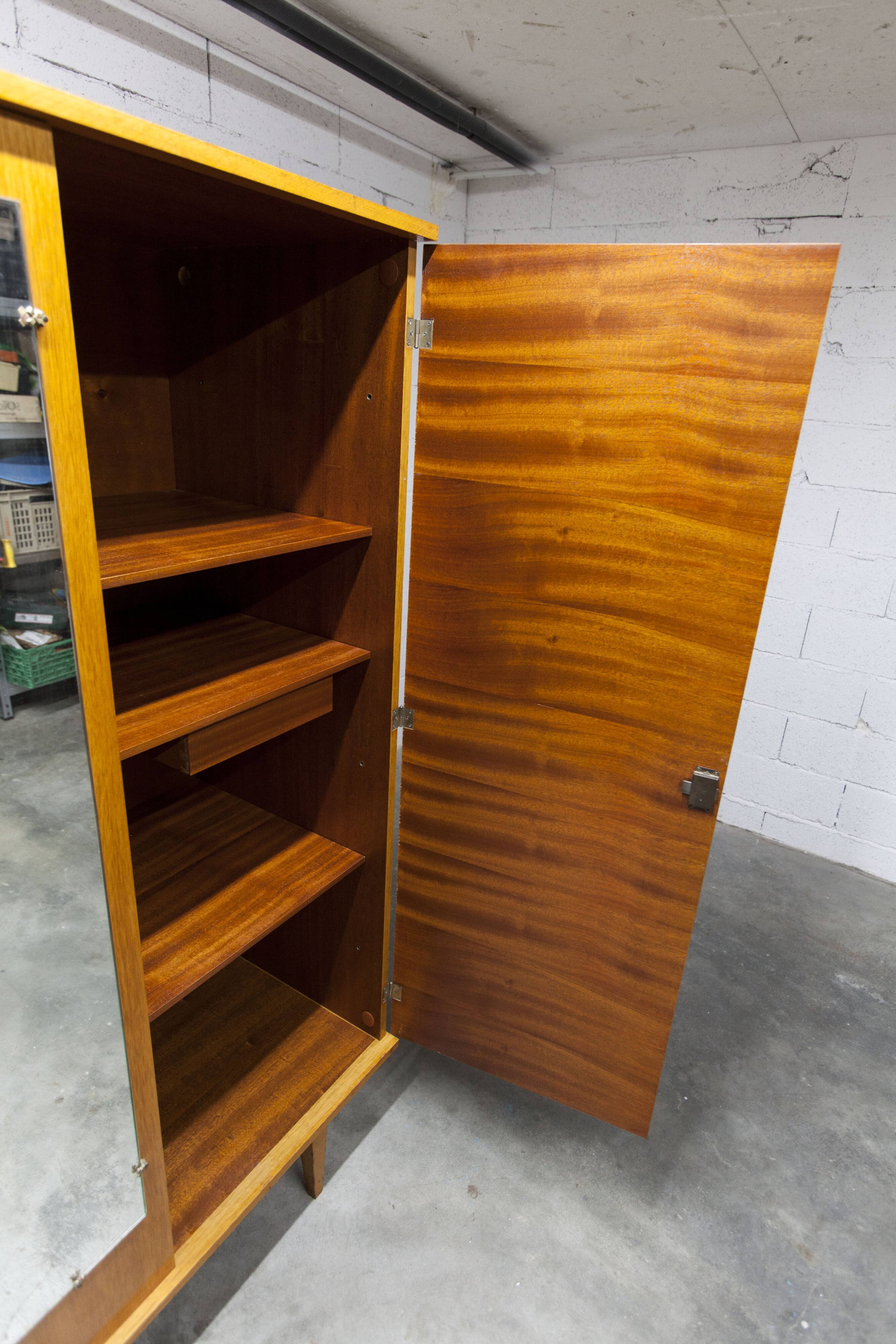 1970 Scandinavian wardrobe with shelves and mirror, 21x126, 2 doors.