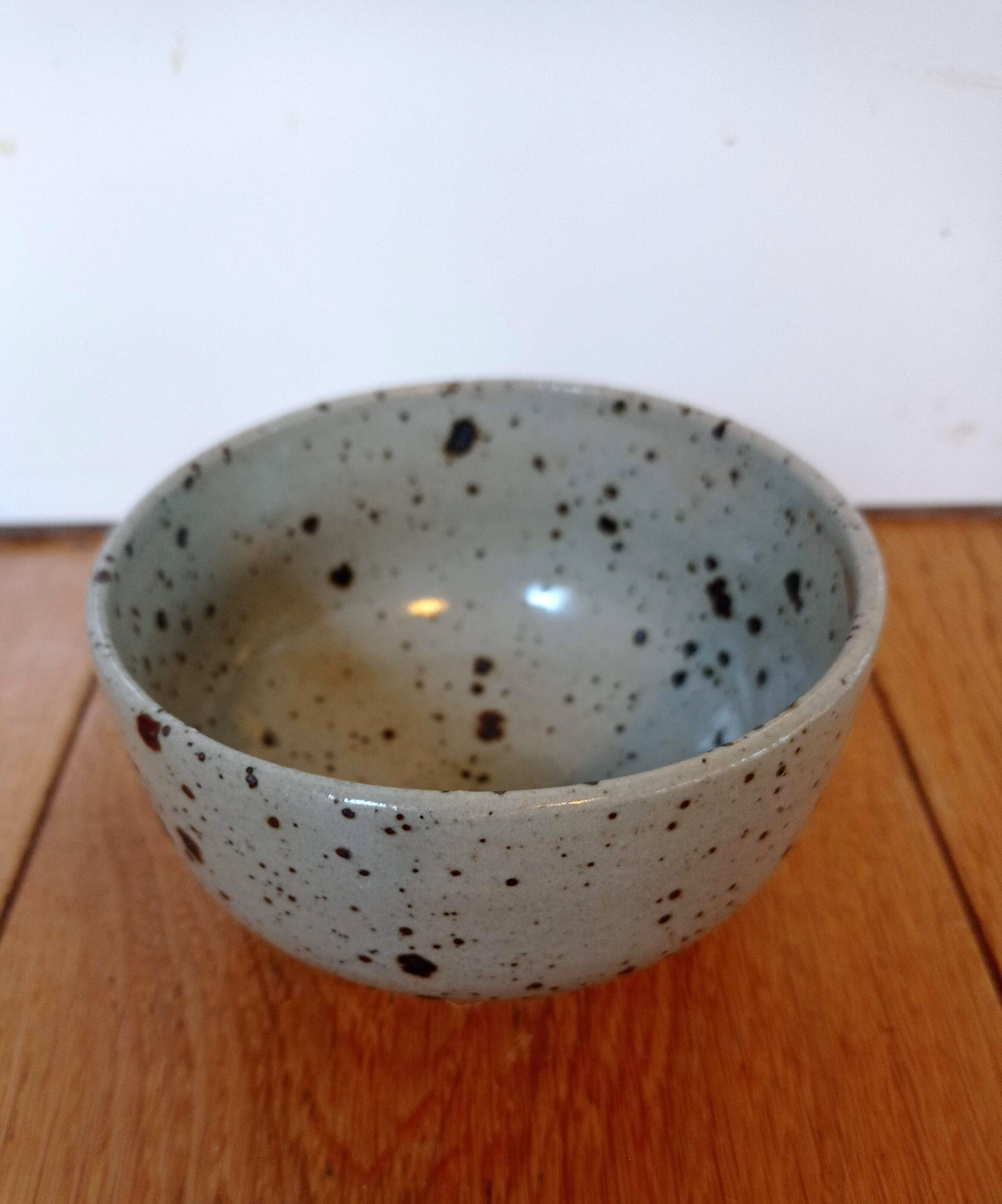 Sandstone bowl of La Borne