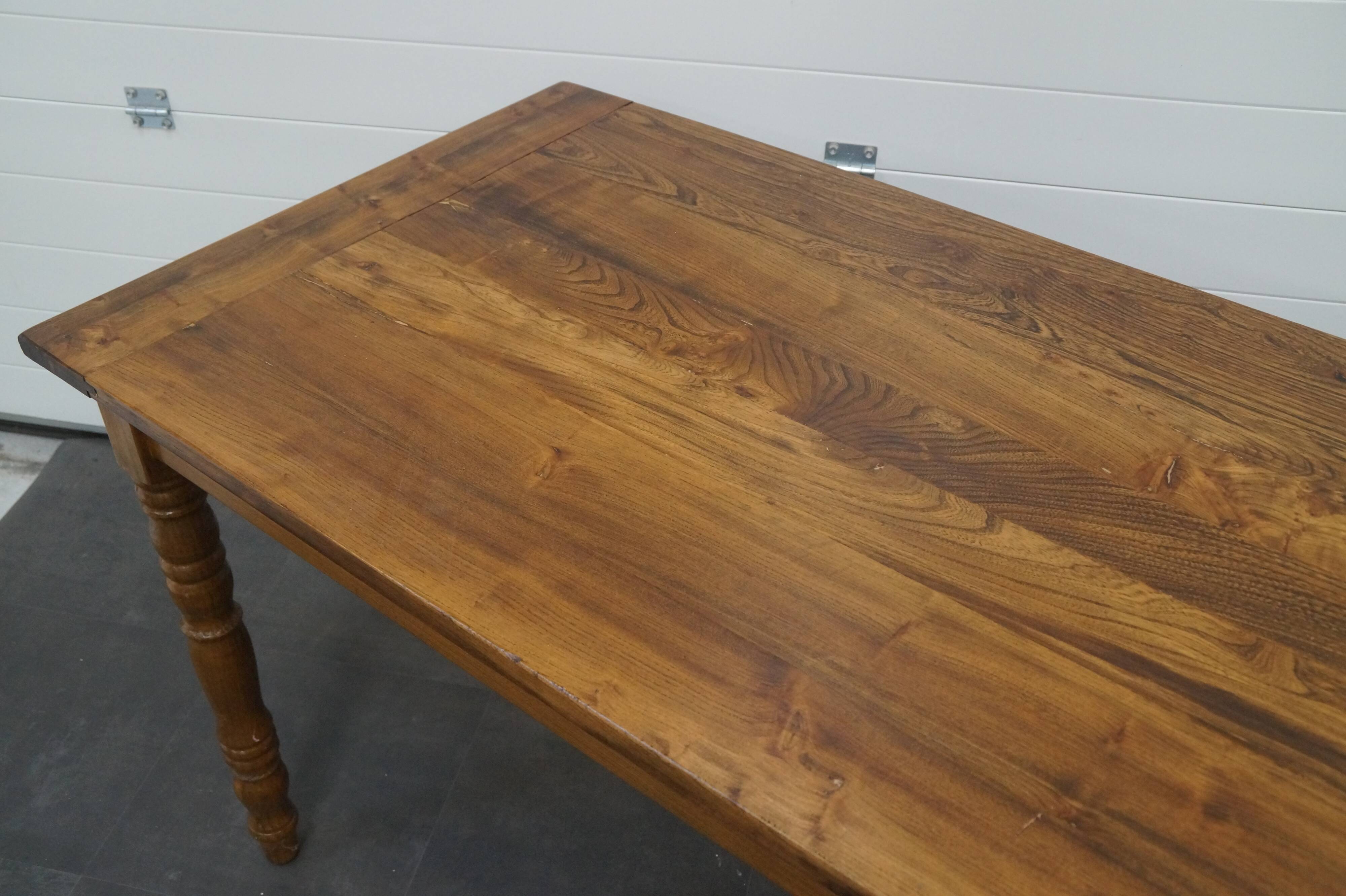 Table de ferme en orme massif