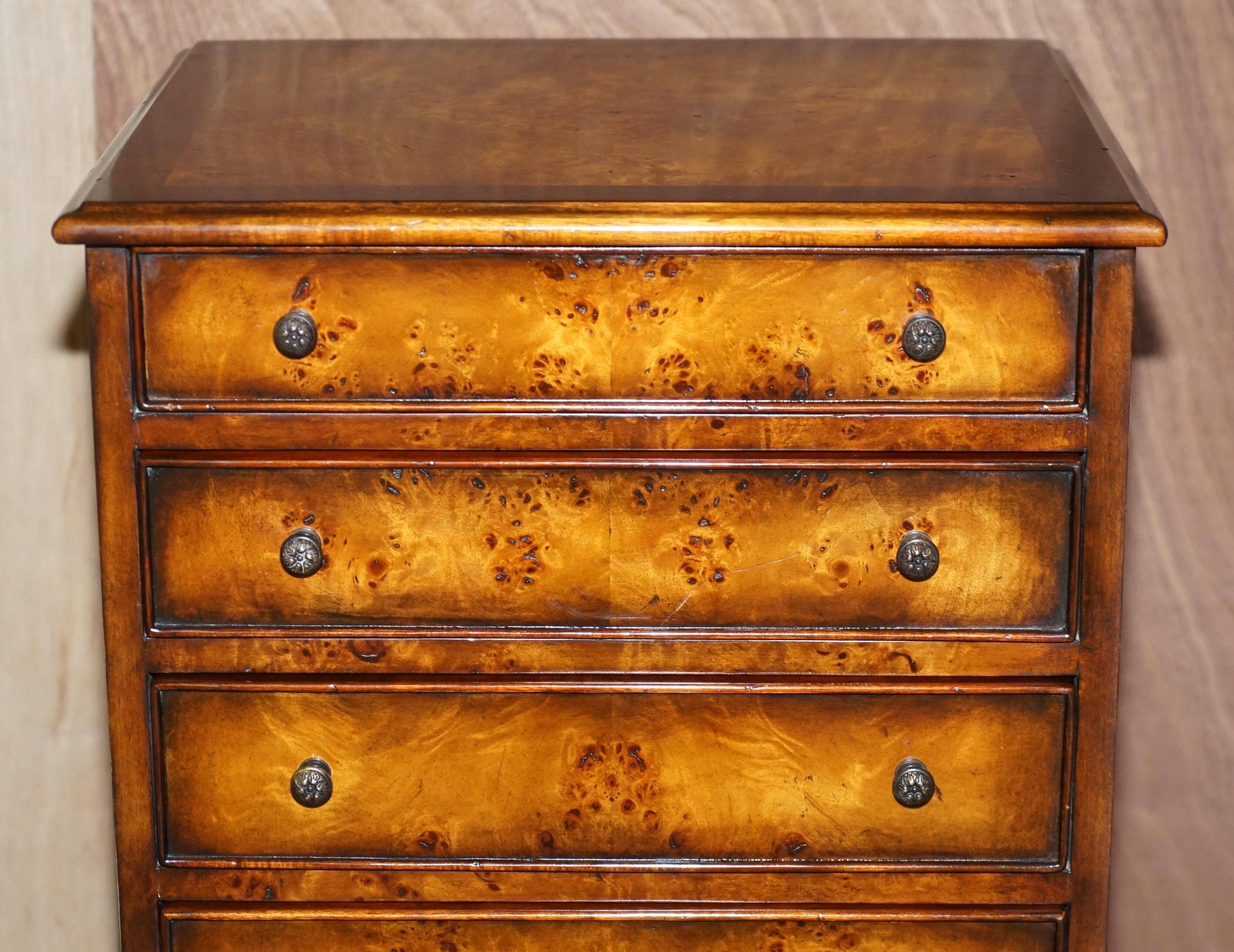 Commode Theodore Alexander style Campagne militaire en cuir