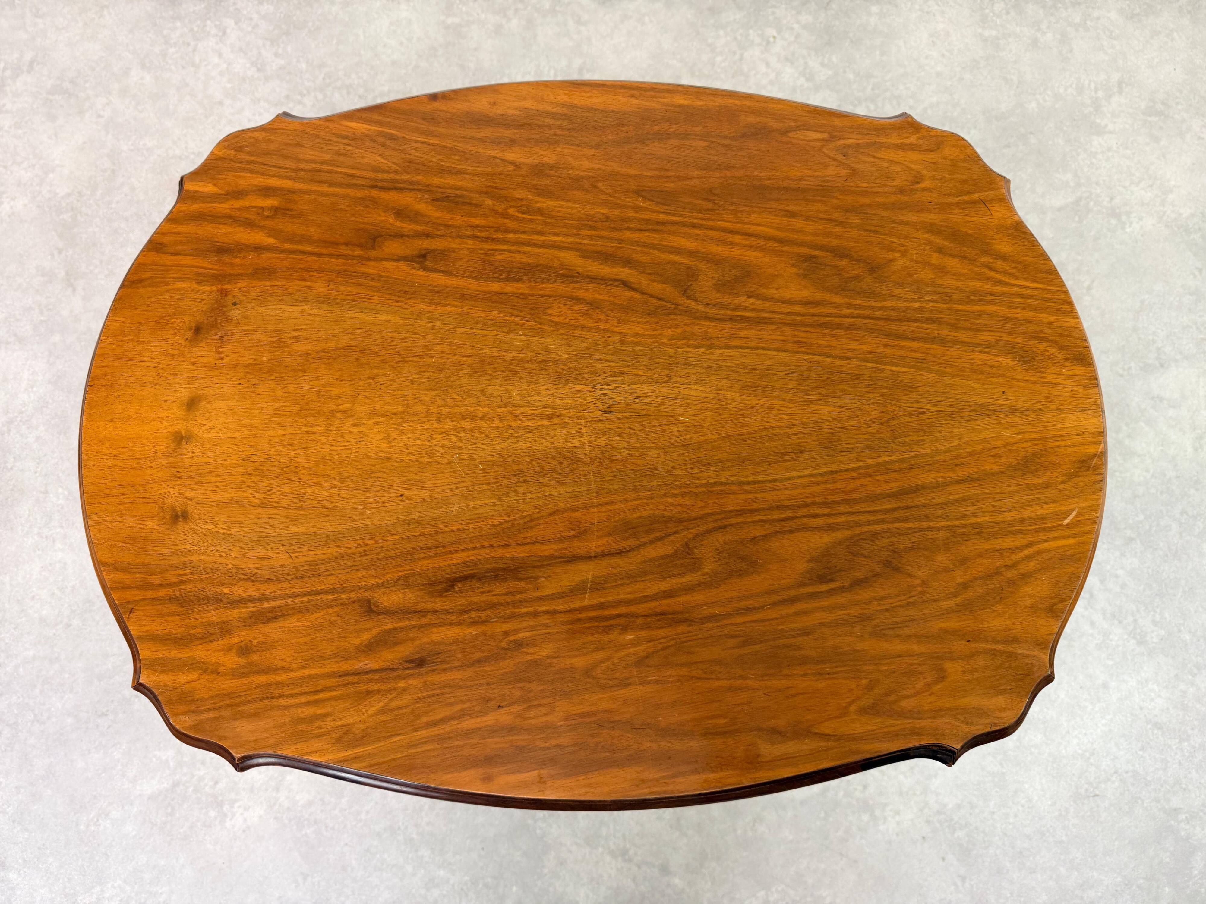 Table de salon antique rare « Gebrüder Thonet », Model No. 1