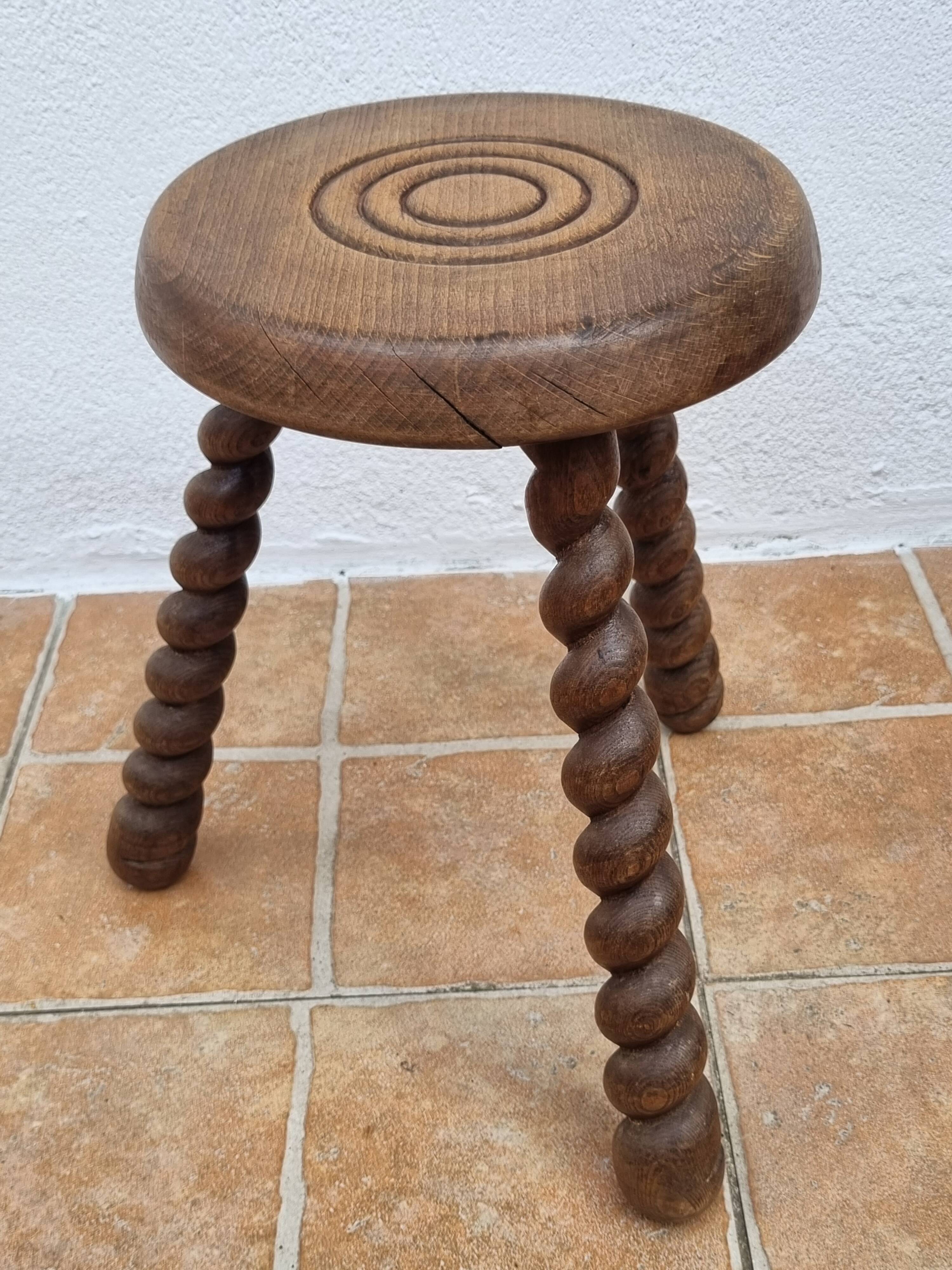 Set of four rustic solid wood plant holders, 31 to 43 cm