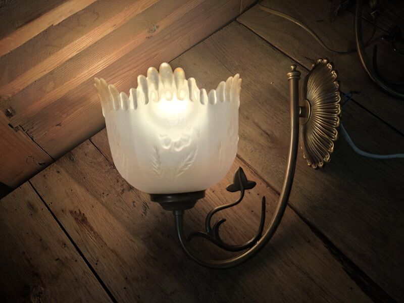 Wall lamp base brass tulip glass polished relief flowers