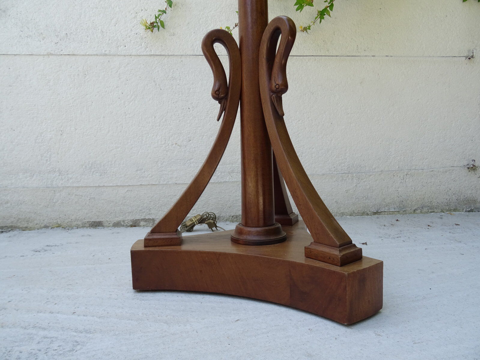 Lampadaire des années 30 en acajou