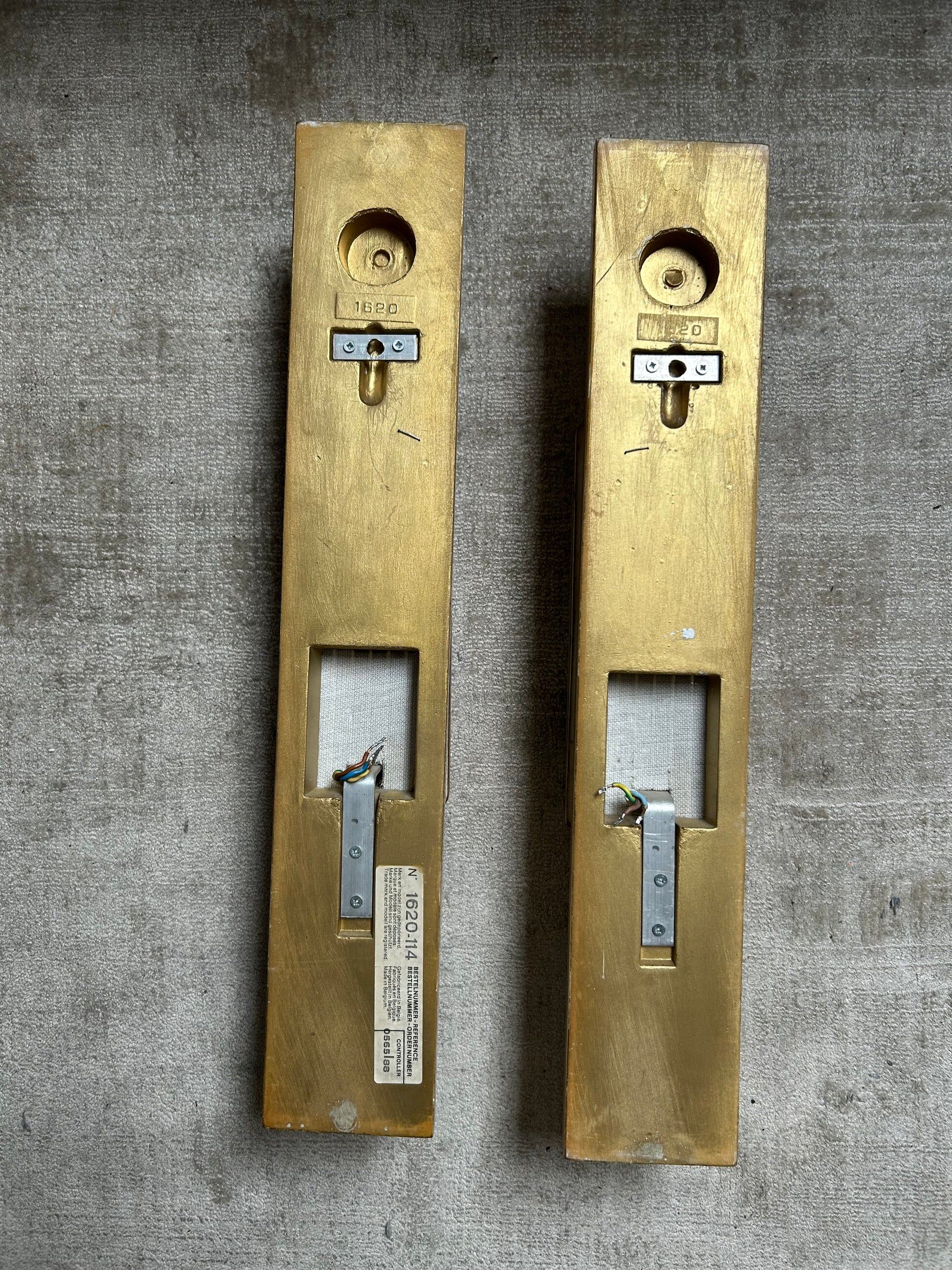Pair of mirrored sconces by Dekundt, Belgium, 1980s (model 1620-114)