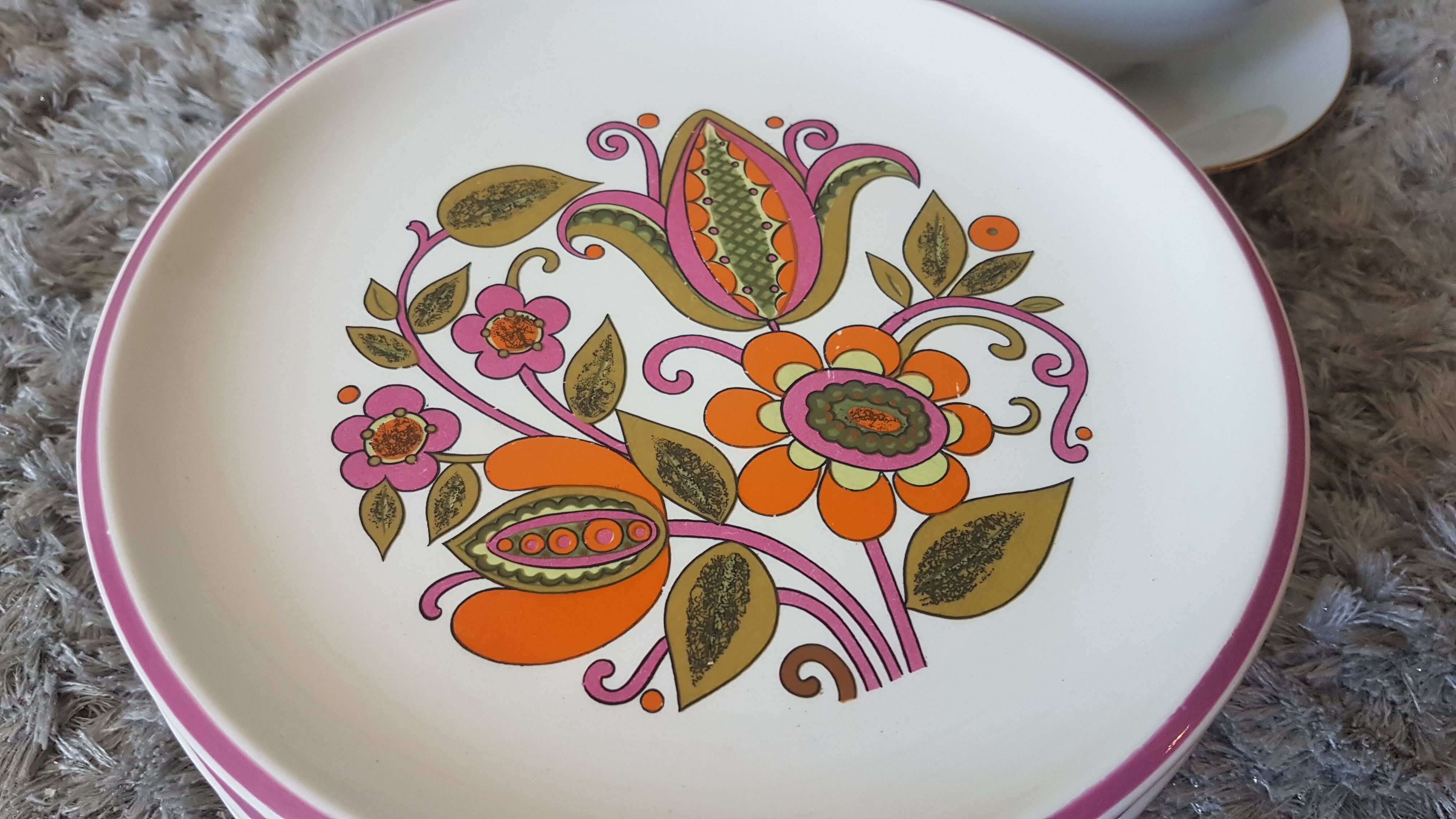Lot de 6 assiettes creuses Villeroy et Boch Modèle "Bali"