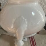 Petite soupière en porcelaine ancienne