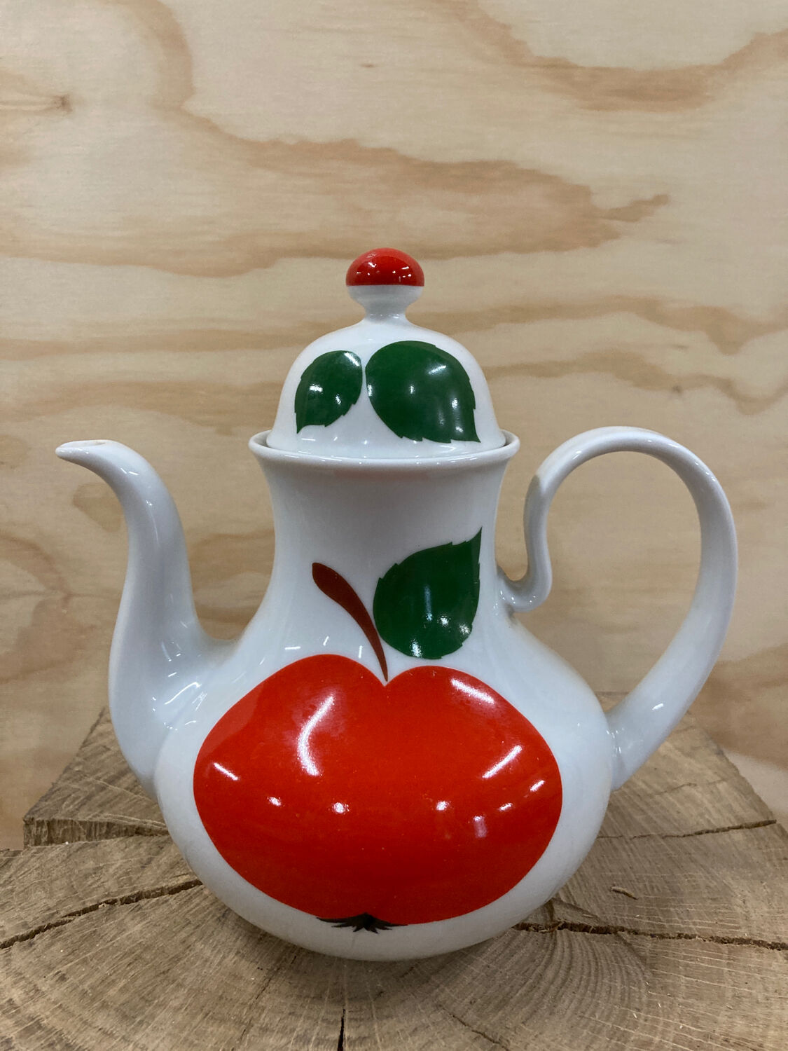Vintage German Seltmann Bavaria Apple Teapot / fruit