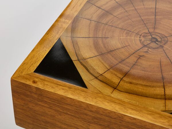 Grand table basse moderniste en chêne bois pétrifié ardoise 1960Grand table basse moderniste en chên