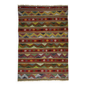 Authentic Vintage Turkish Kilims & Handwoven Rugs – Unique Home Decor Pieces 186x 265 cm
