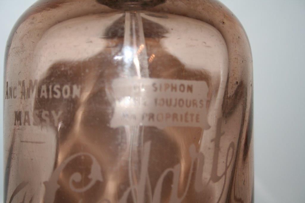 Siphon bottle has seltzer rose fives lille f.godart