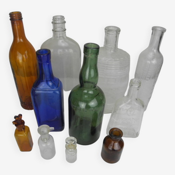 lot anciens flacons bouteilles pharmacie apothicaire antique bottles vials