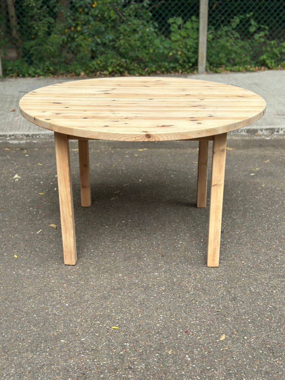 Table de repas ronde, ovale extensible scandinave en sapin poncé
