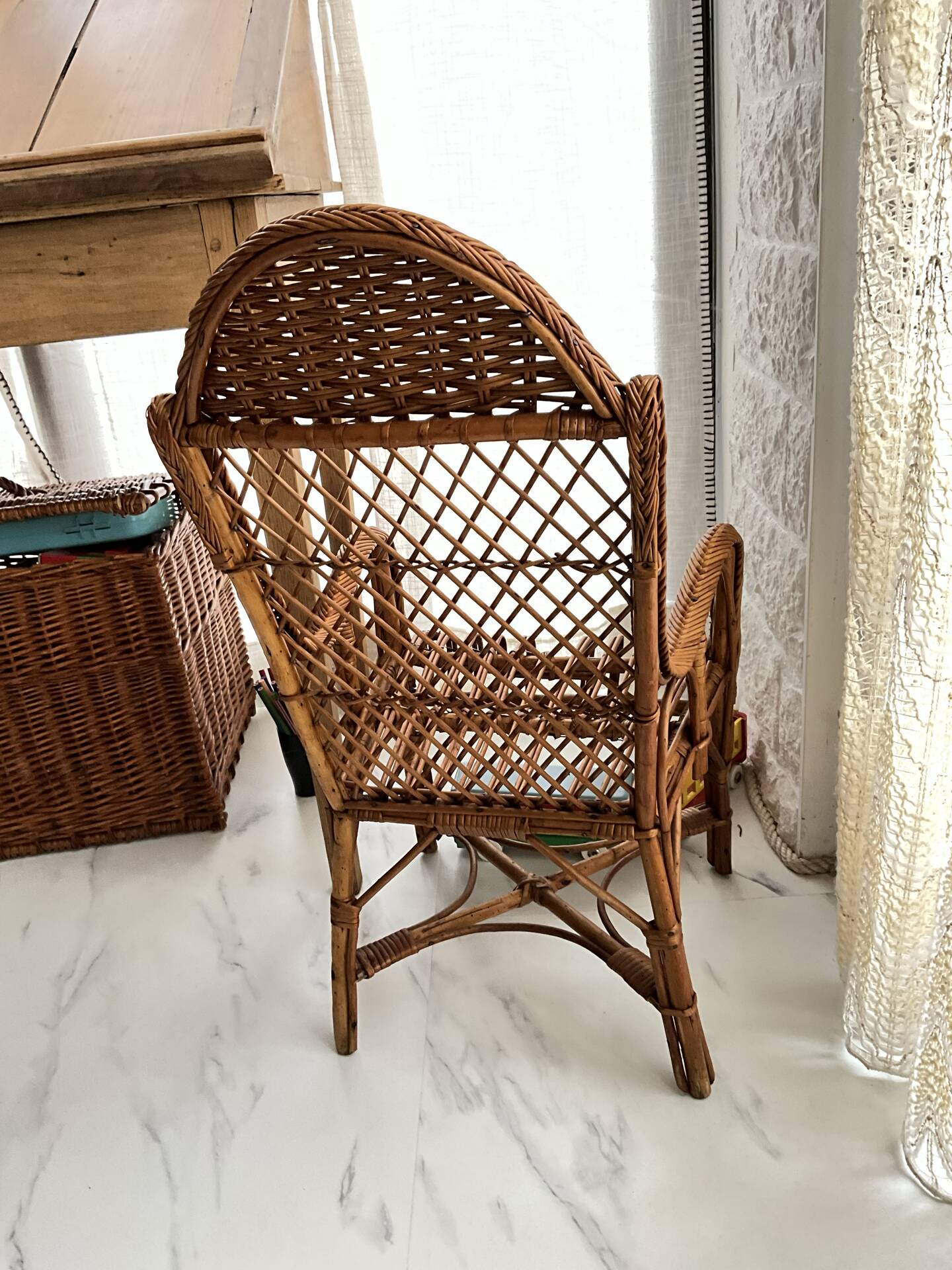 Fauteuil enfant rotin dossier haut