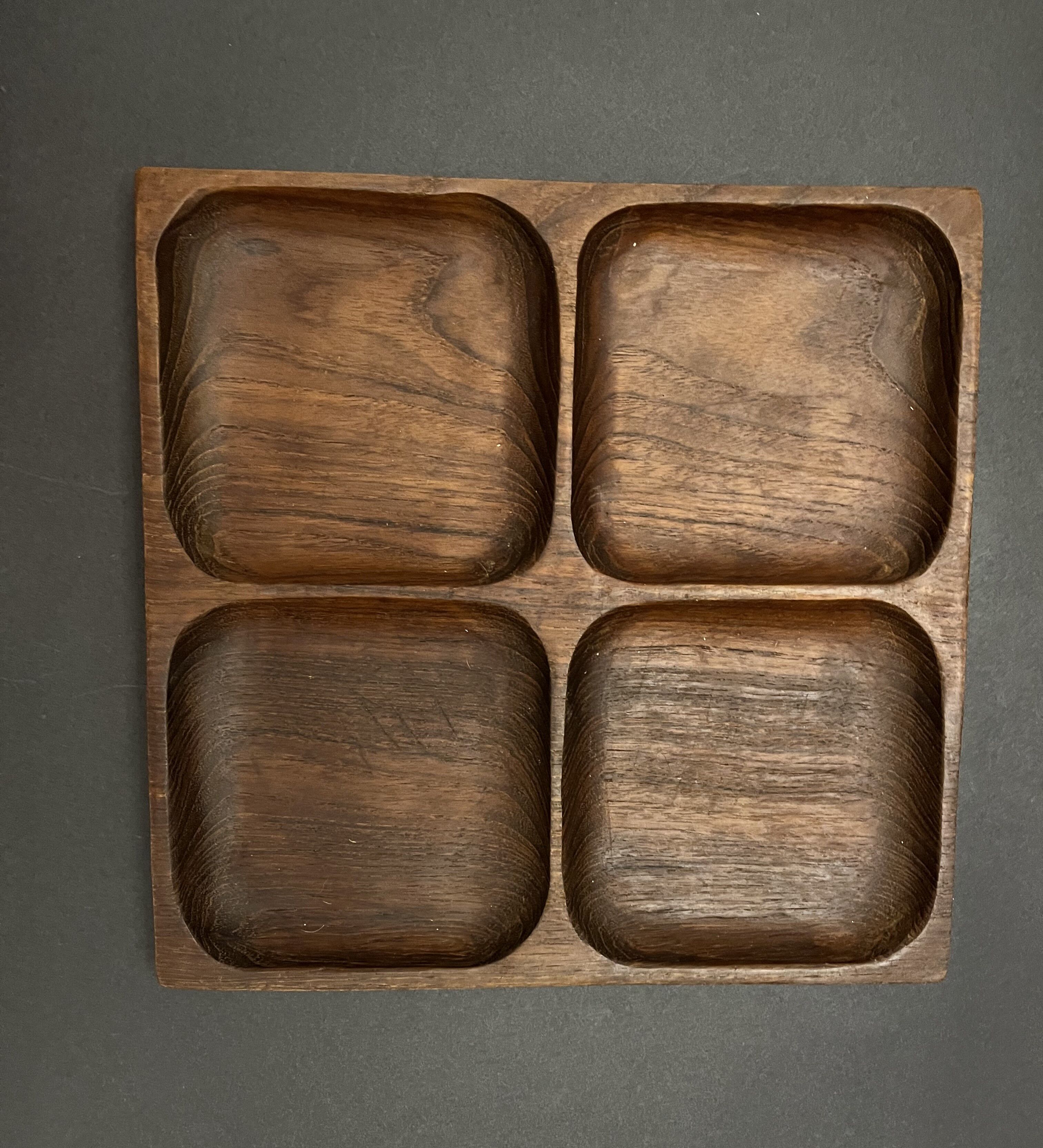 Wooden tray with compartments