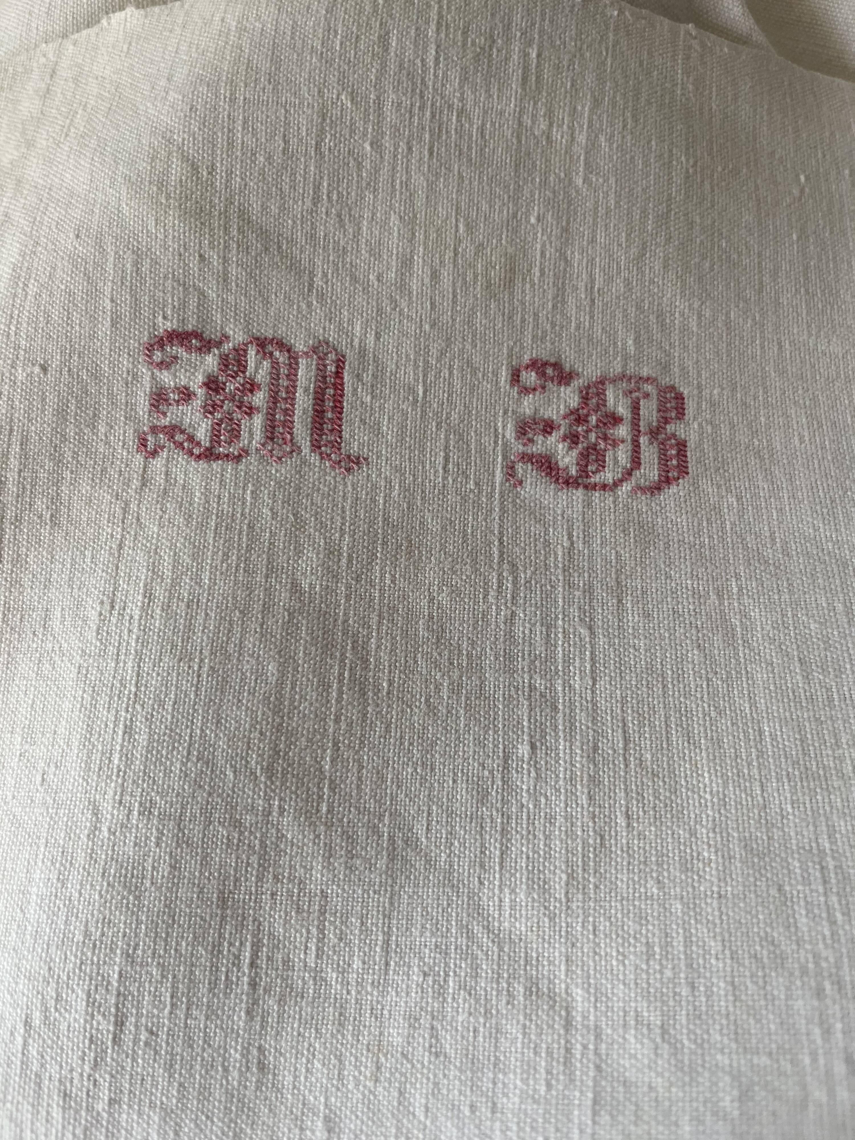 Winemaker's tablecloth with white stripes, summer table.