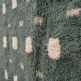 Handmade green and white Atlas Moroccan rug, size 1.4/2.6 m.