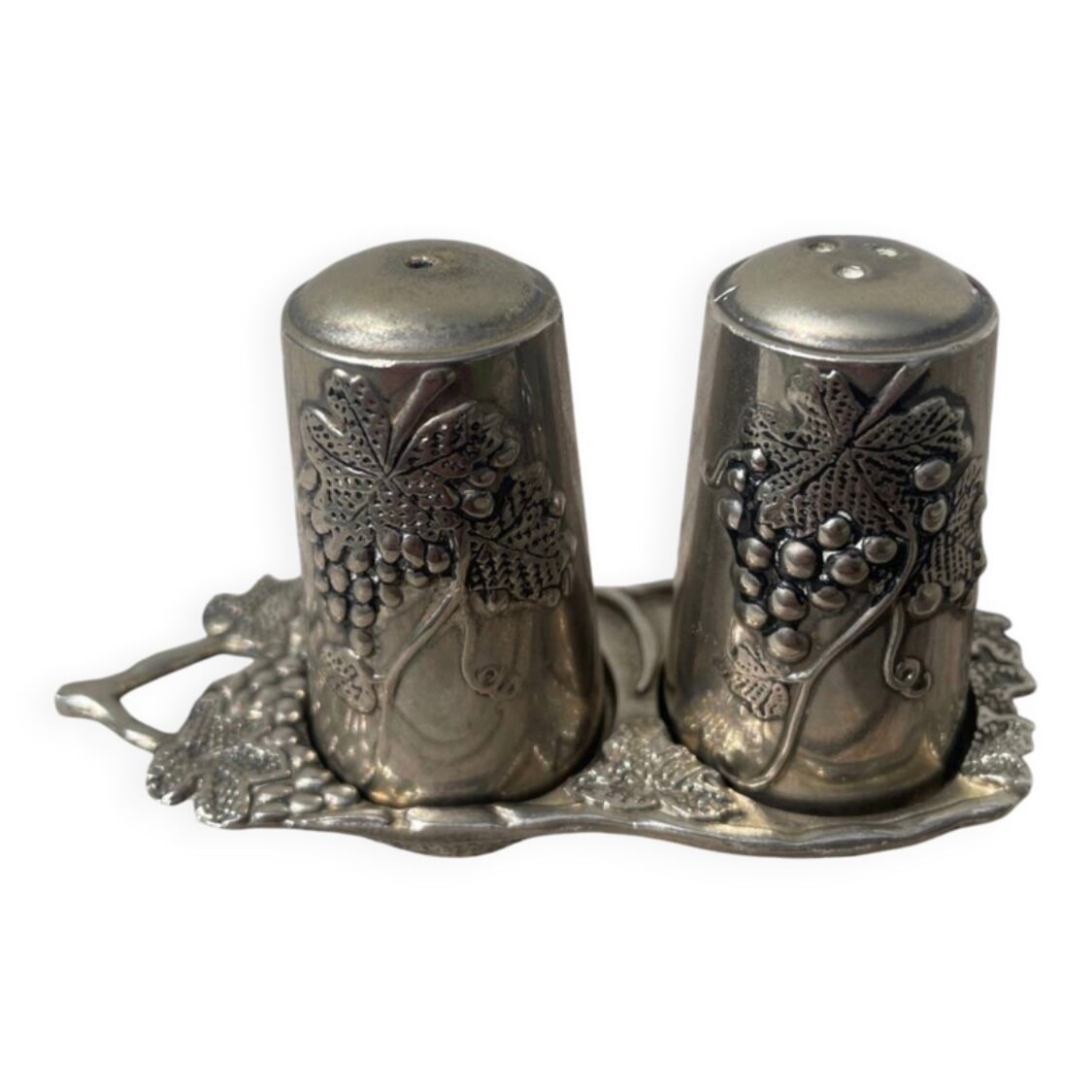 Silver-plated metal vine-shaped salt and pepper shakers