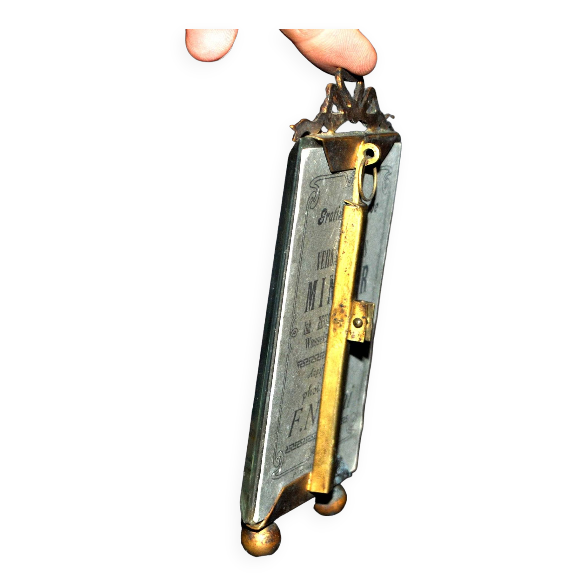 Cadre photo ancien en verre biseauté et laiton doré Noeud de ruban - photo bébé debout 13.5cm