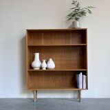 Vintage bookcase in oak