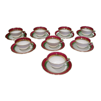 Lot de 8 tasses avec soucoupes en porcelaine de Sologne L'archevêque