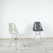 Set Of 2 Herman Miller Eames Dsr Chair Original Fiberglass Seats Modern Ret