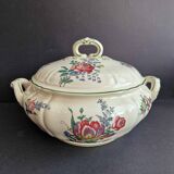 Villeroy and Boch Mettlach soup tureen model 1562