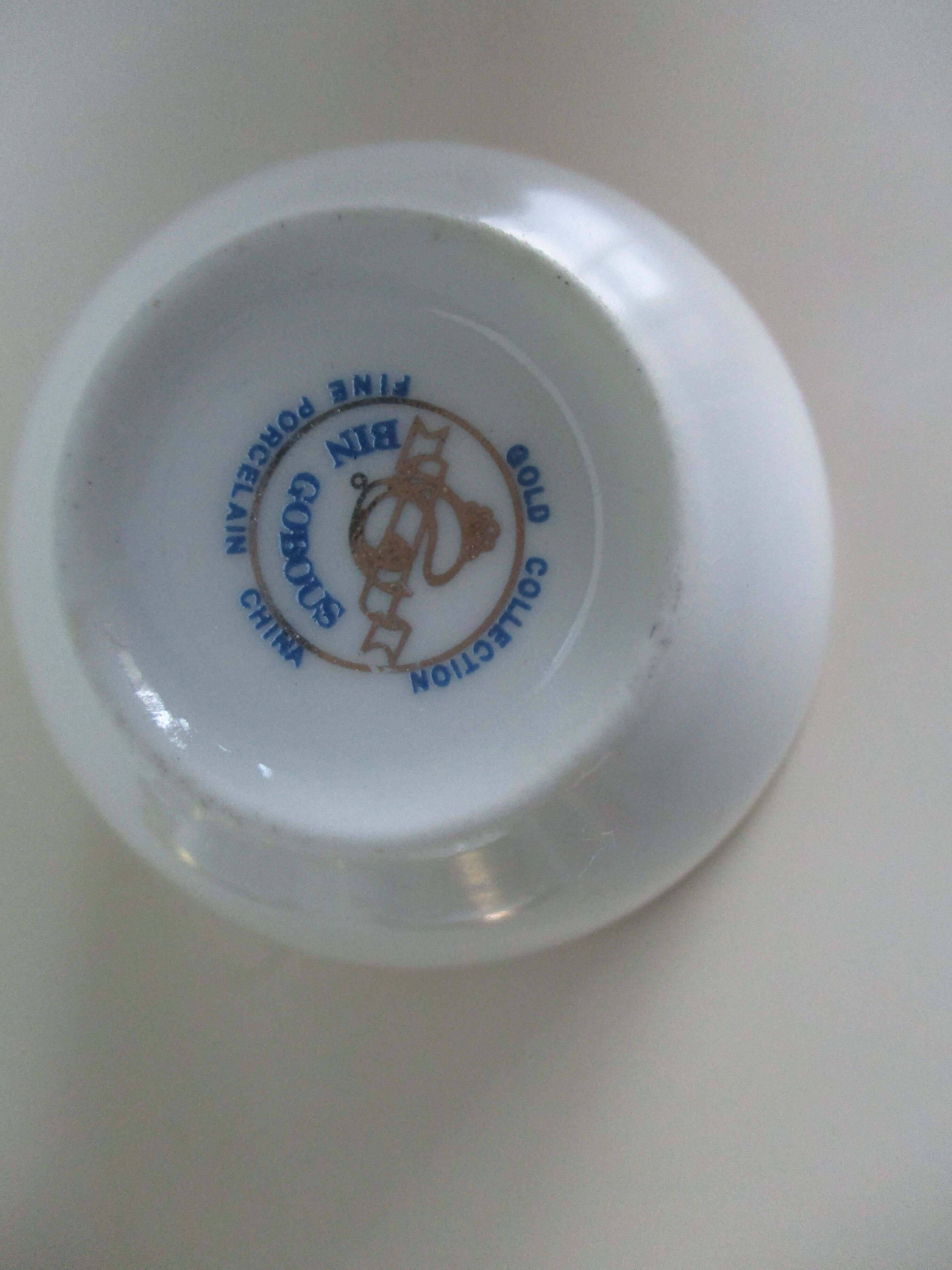 4 mini china bowls china bin gobous gold collection