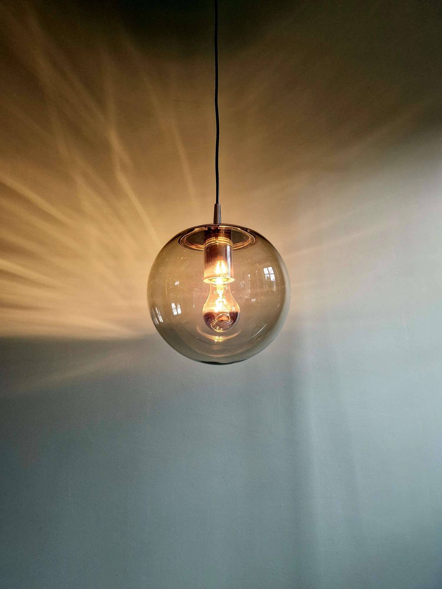 Suspension Space Age en verre fumé, Peill & Putzler, 1970
