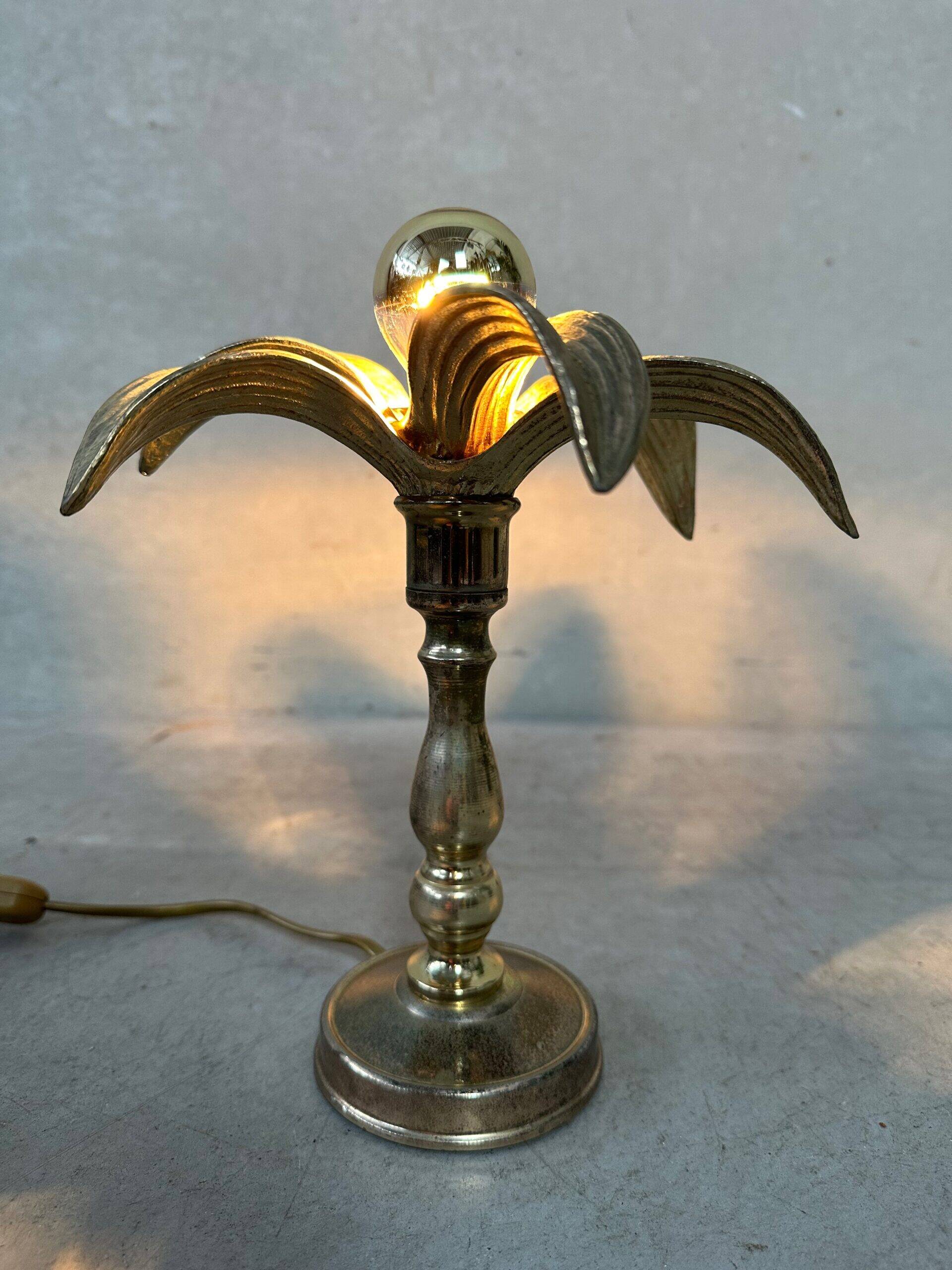 Lampe de table vintage en palmier – Willy Daro pour Massive – années 1970