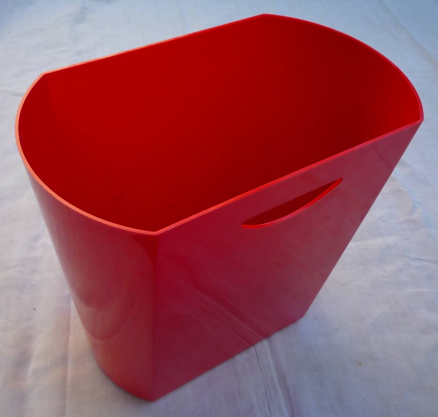 Manade office trash can, jy missir design
