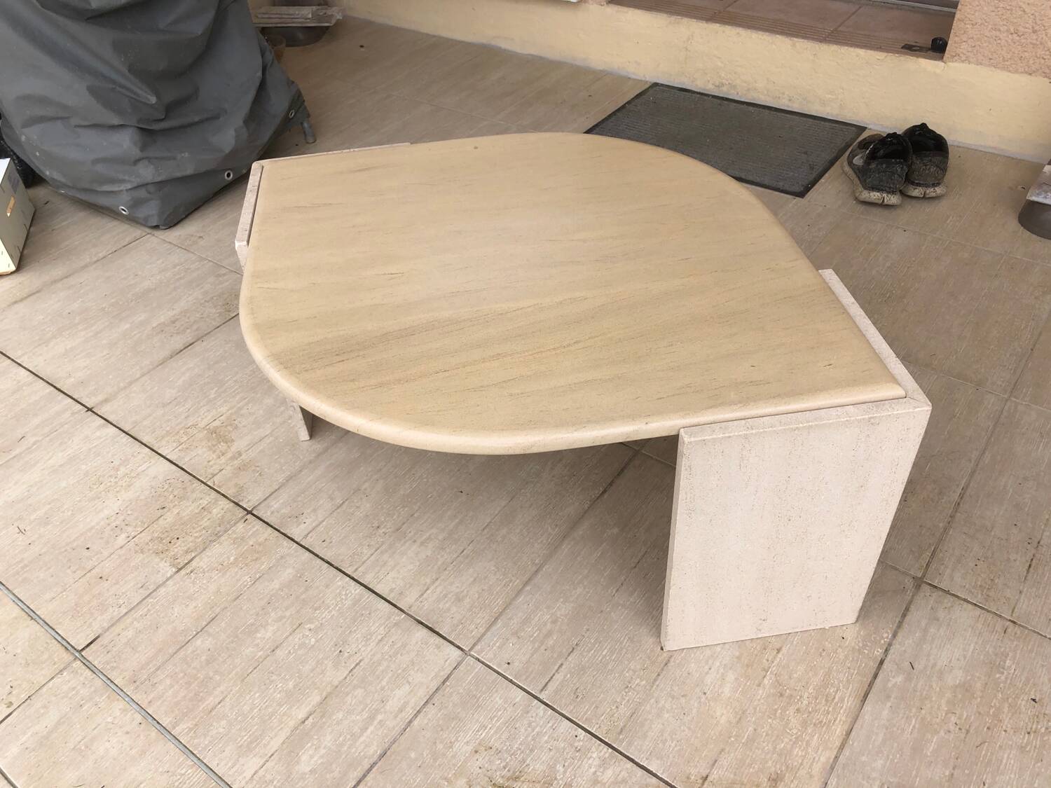 Vintage water drop travertine coffee table