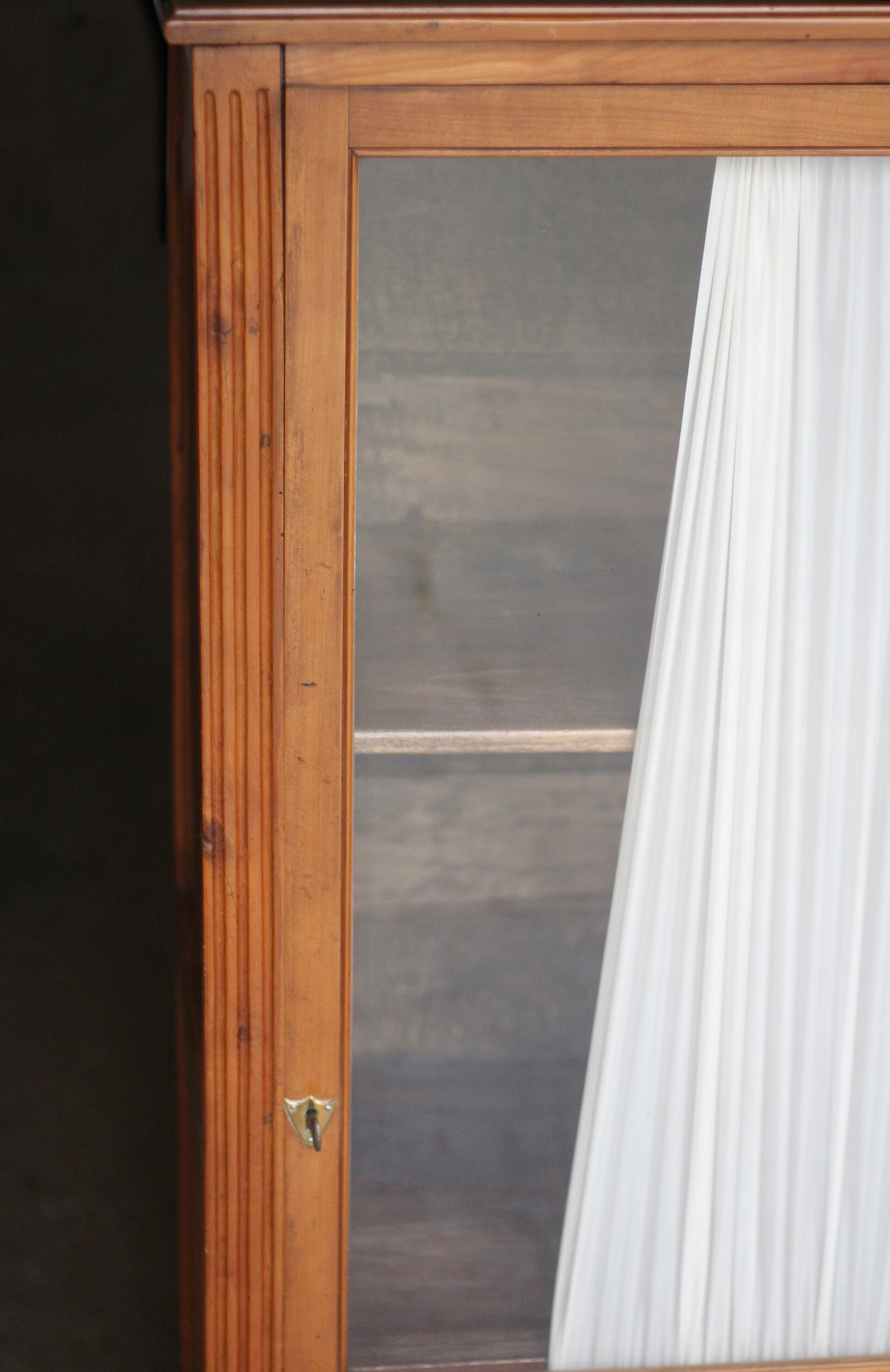 Glass cabinet of the eighteenth century