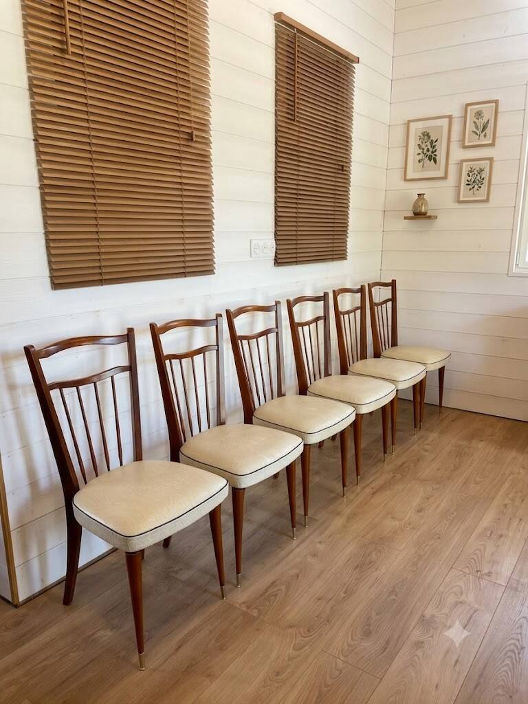 Set of 6 Vintage 1950s Chairs – Scandinavian / Mid Century Design
