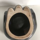 Ceramic pocket emptier