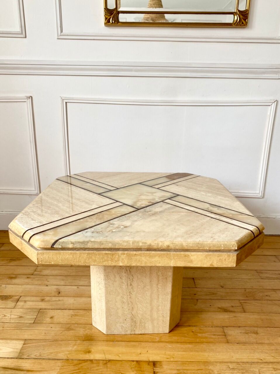Table basse carré en marbre et travertin