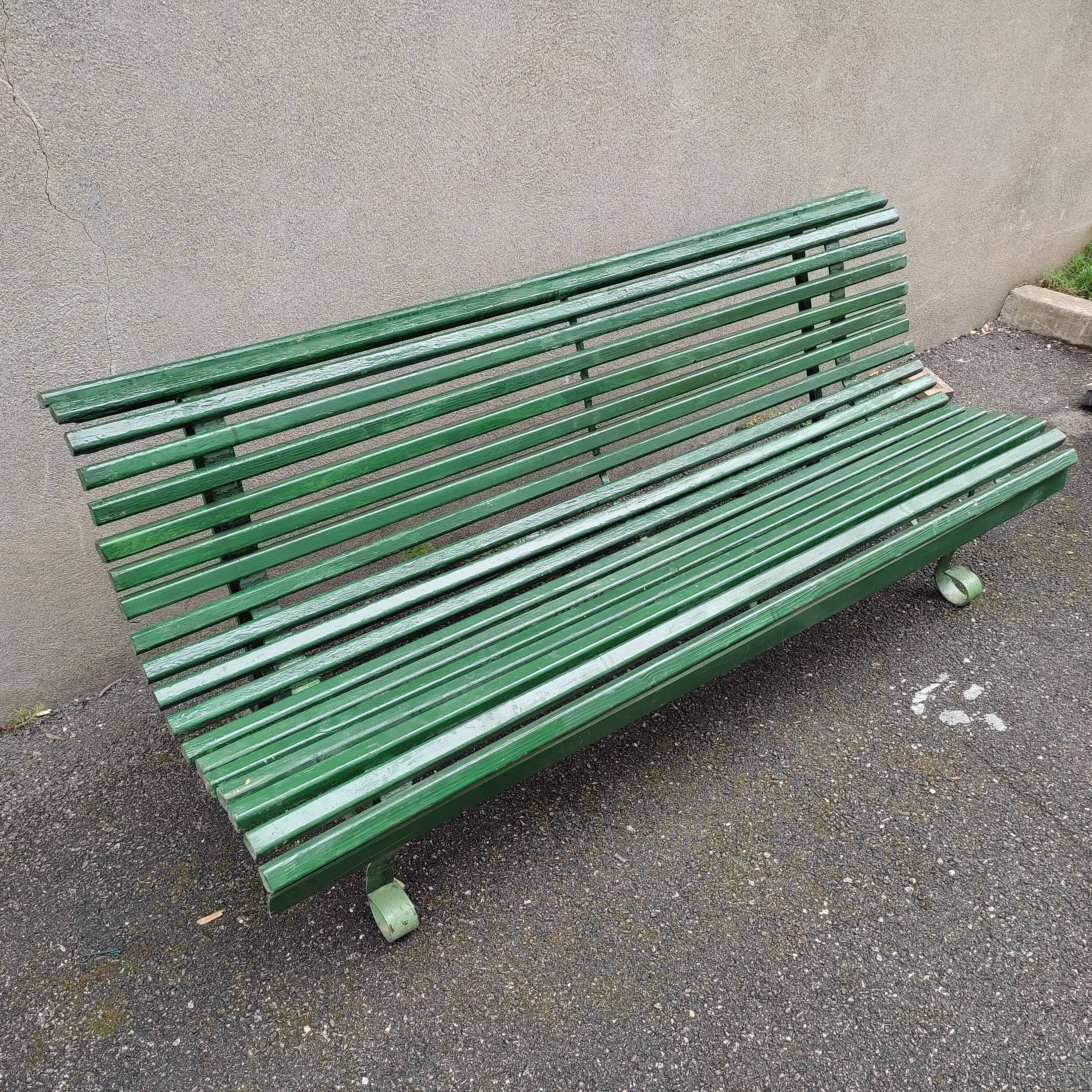 Garden bench