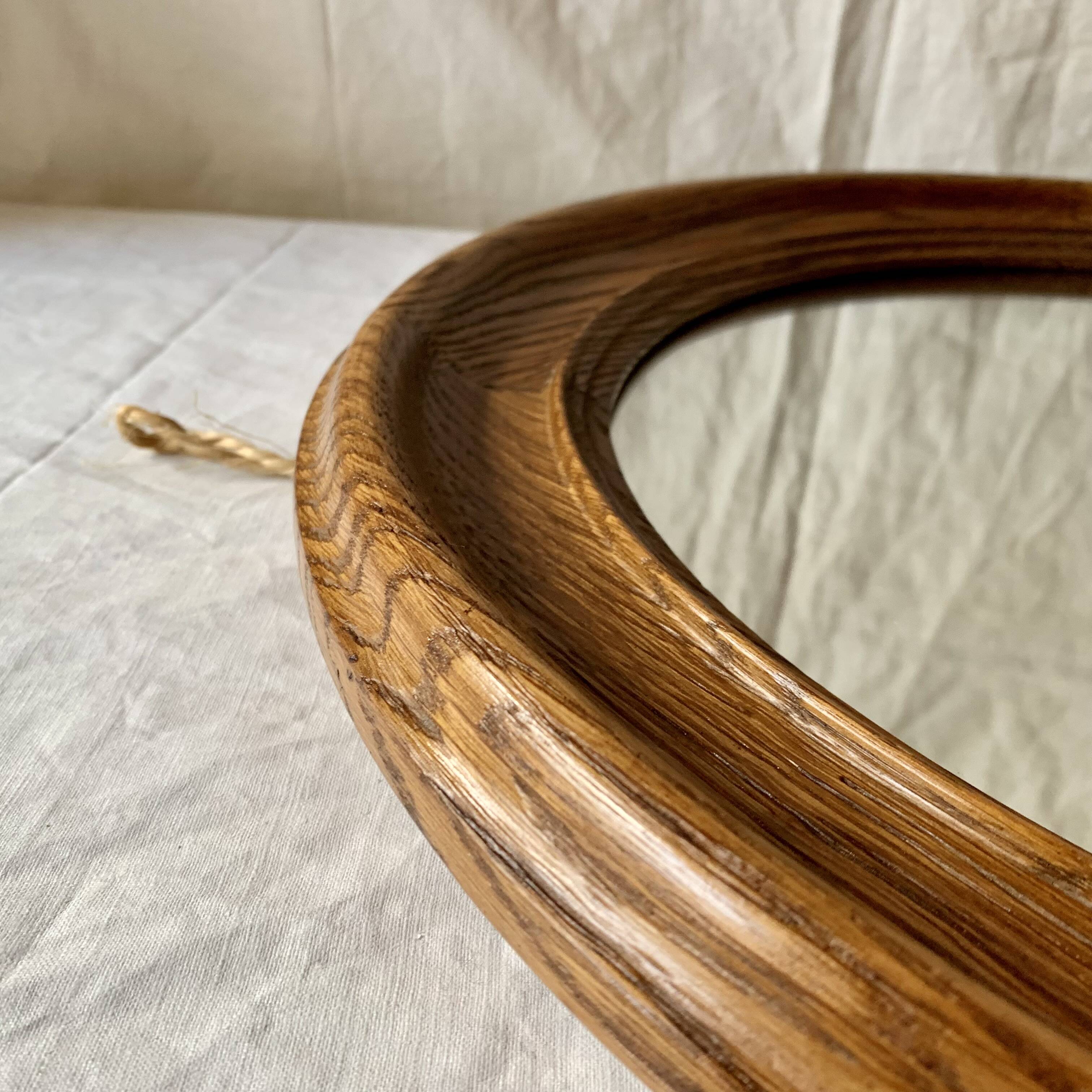 Old round wall mirror in solid wood - 51 cm