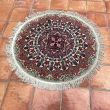 Round sinkiang wool rug