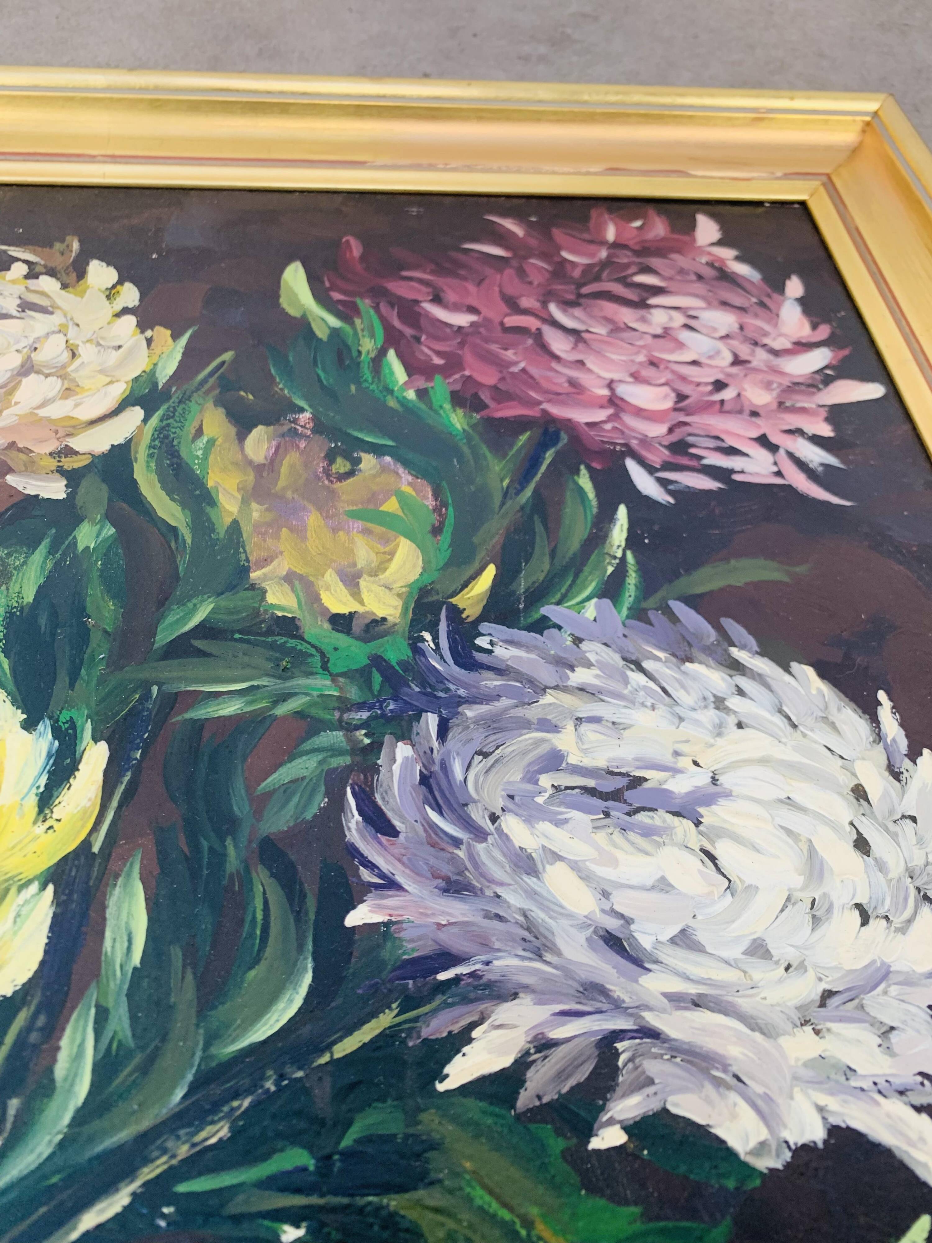 Still life painting of a bouquet of flowers, golden frame