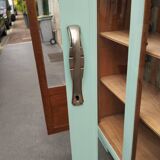 Parisian showcase cabinet year 30